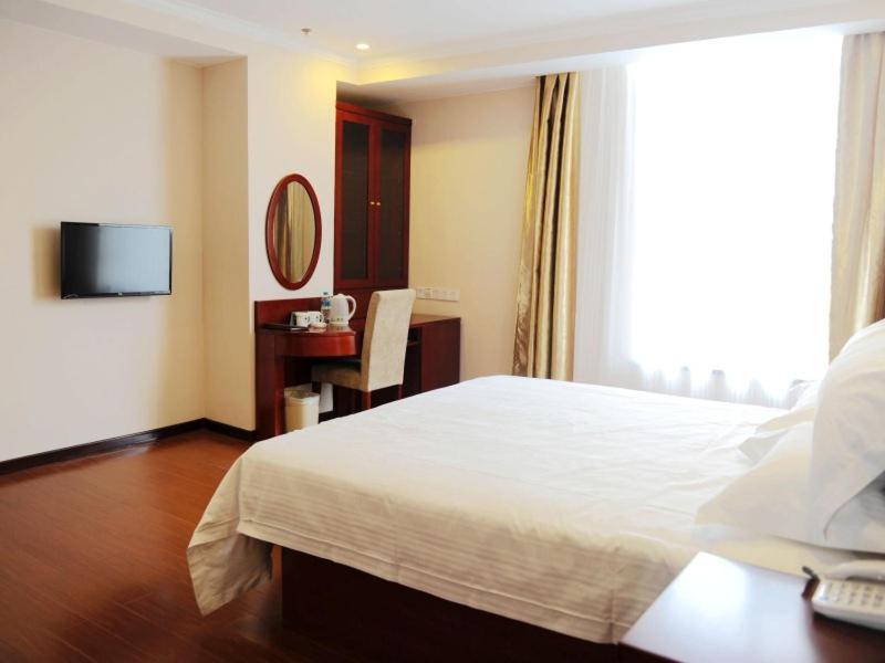 Greentree Inn Hebei Qinhuangdao Peace Avenue Express Hotel מראה חיצוני תמונה