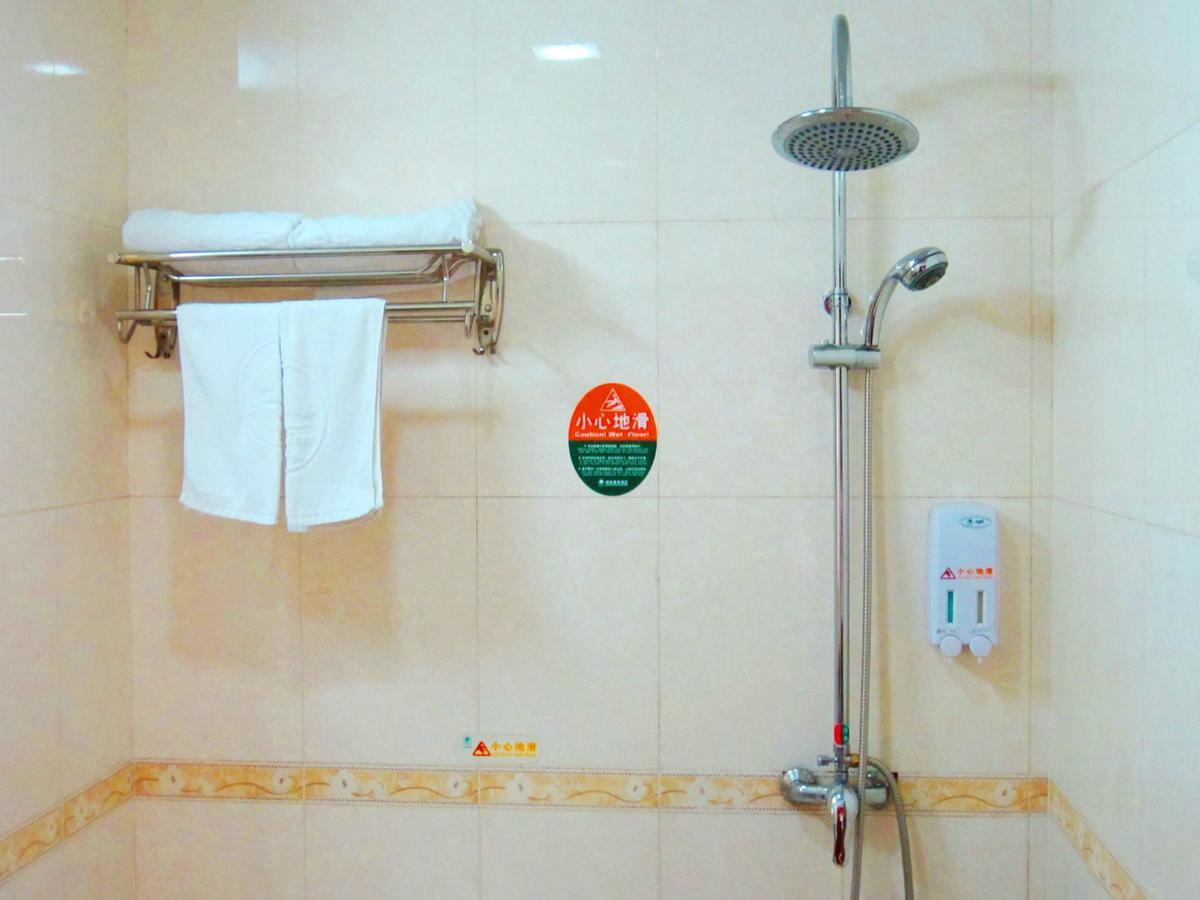 Greentree Inn Hebei Qinhuangdao Peace Avenue Express Hotel מראה חיצוני תמונה